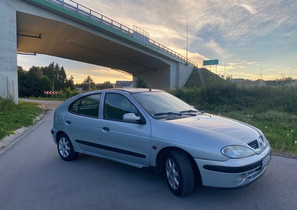 Renault Megane cena 3100 przebieg: 300000, rok produkcji 2002 z Sanok małe 154